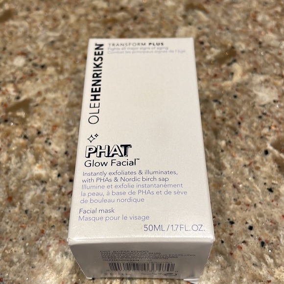 NEW OLE HENRIKSEN PHAT Glow Facial™ Mask - Picture 5 of 7